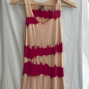 Tie-Dye Maxi Dress
GO COUTURE